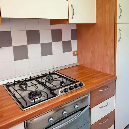 S220 - Sirolo, Trilocale In Centro Con Terrazzo Daire *