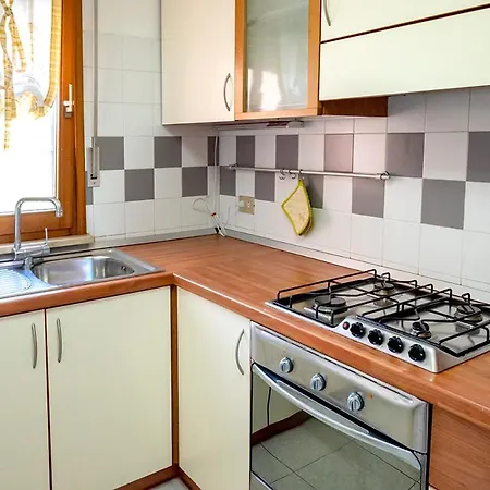 S220 - Sirolo, Trilocale In Centro Con Terrazzo Appartement