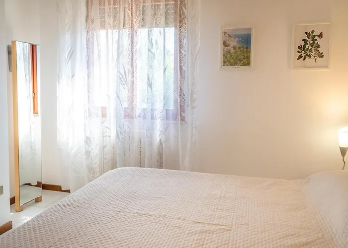 Διαμέρισμα S220 - Sirolo, Trilocale In Centro Con Terrazzo *