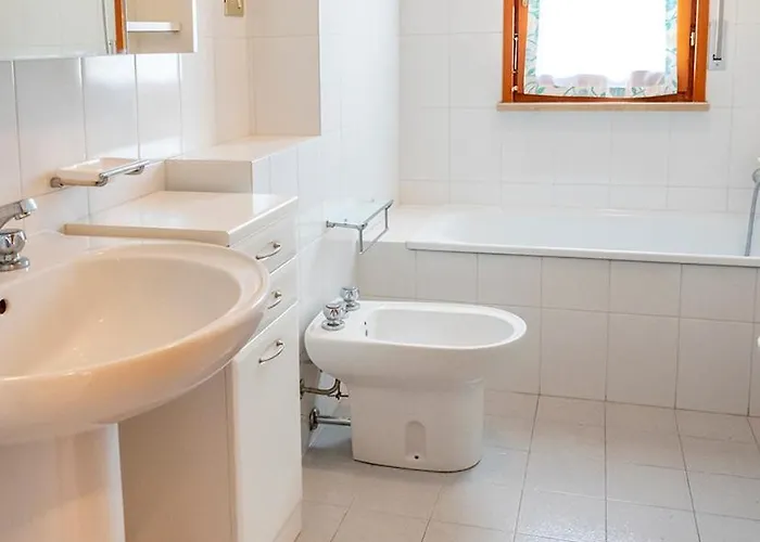 S220 - Sirolo, Trilocale In Centro Con Terrazzo Διαμέρισμα Sirolo