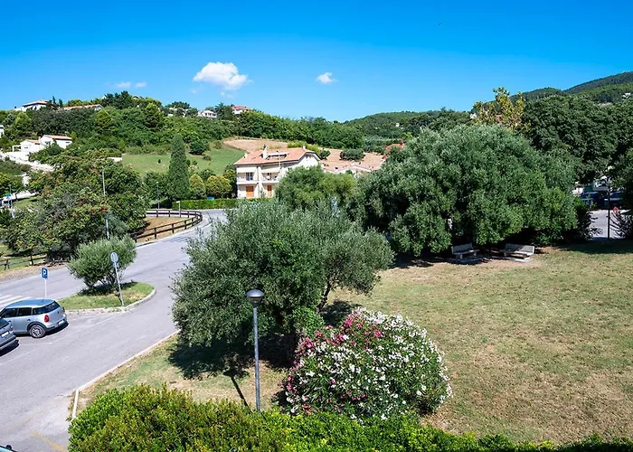 S220 - Sirolo, Trilocale In Centro Con Terrazzo Διαμέρισμα